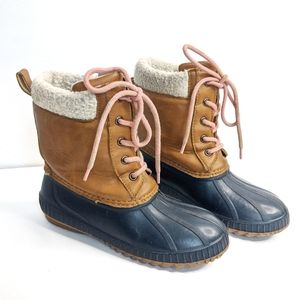 Gap Little Girl Snowboots size 3/4